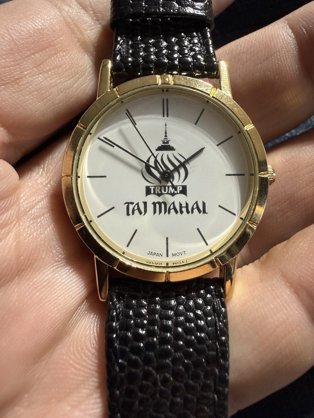 Trump Taj Mahal Leather Wrist Watch Used WORKING